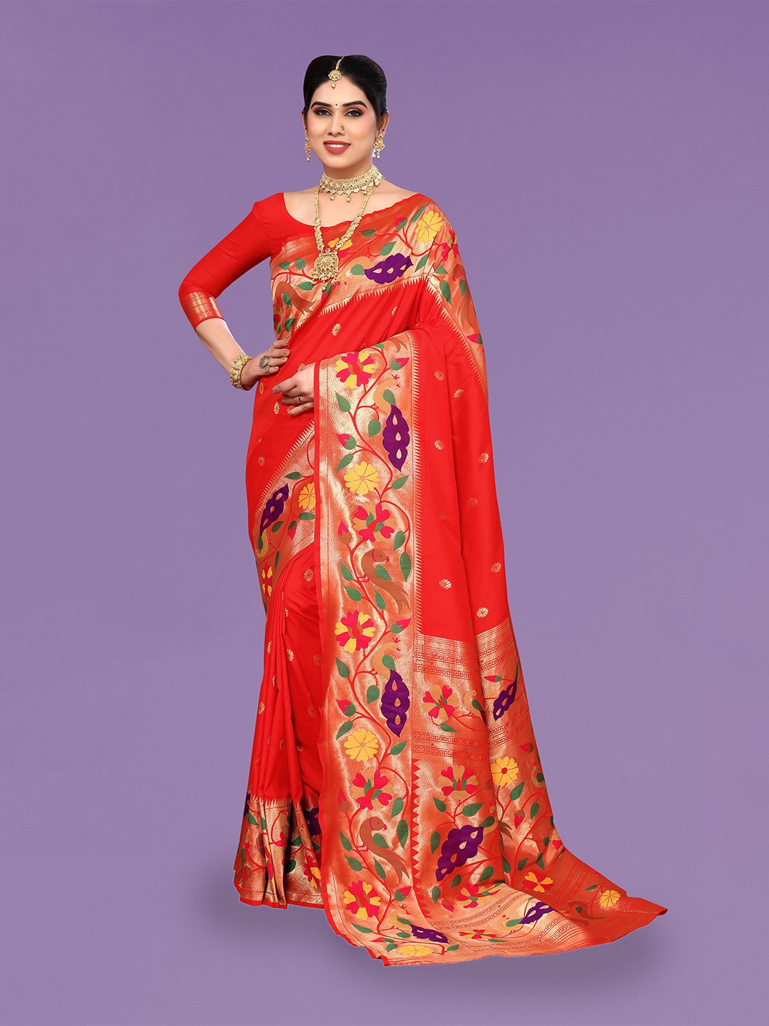 

Ekta Textiles Ethnic Motifs Woven Design Zari Pure Silk Banarasi Saree, Red