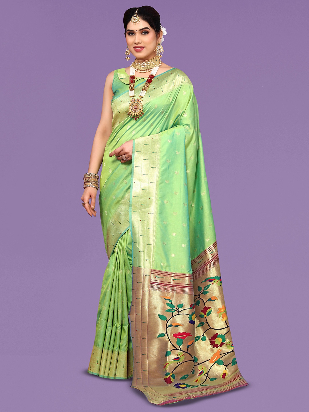 

Ekta Textiles Paisley Woven Design Zari Pure Silk Banarasi Saree, Green