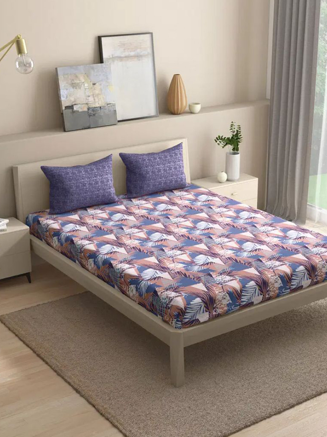 

wakefit Grey & White Cotton 144 TC King Bedsheet With 2 Pillow Covers