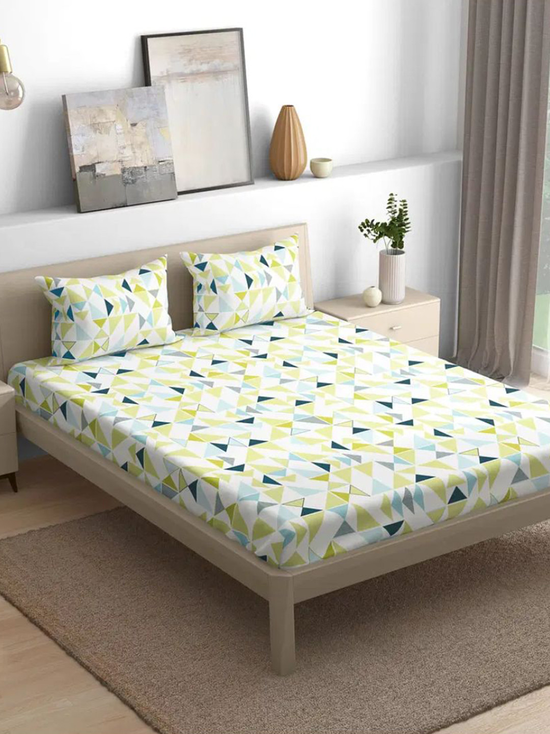 

wakefit White & Green Geometric Cotton 144 TC Queen Bedsheet With 2 Pillow Covers