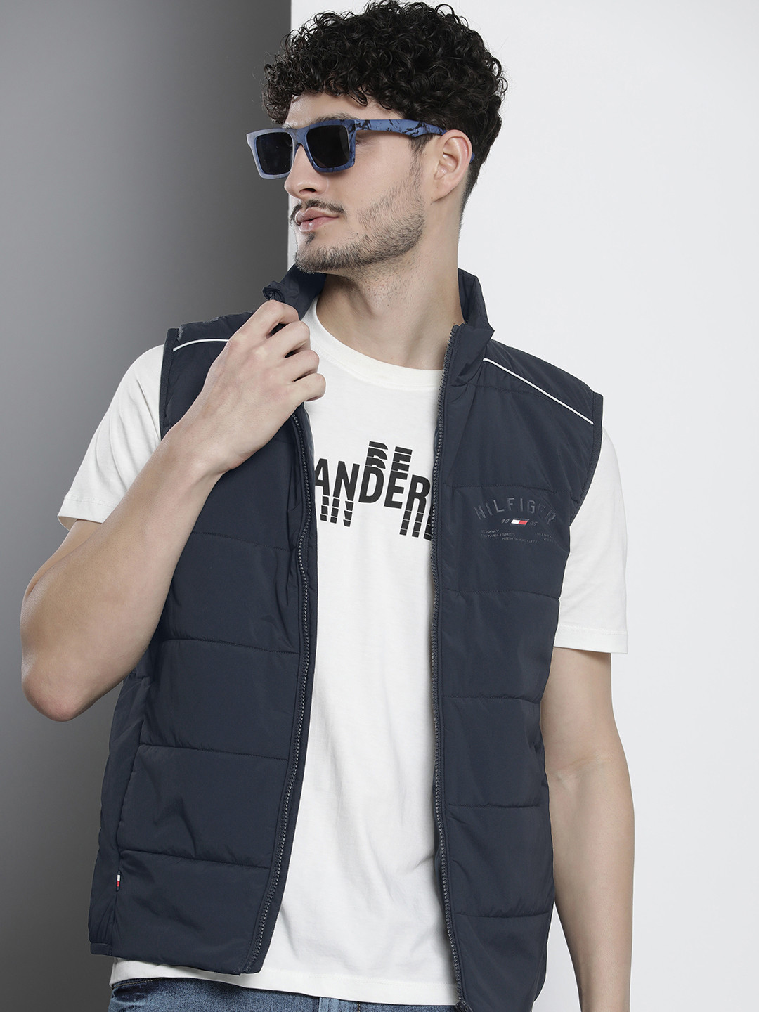 

Tommy Hilfiger Sleeveless Puffer Jacket, Navy blue