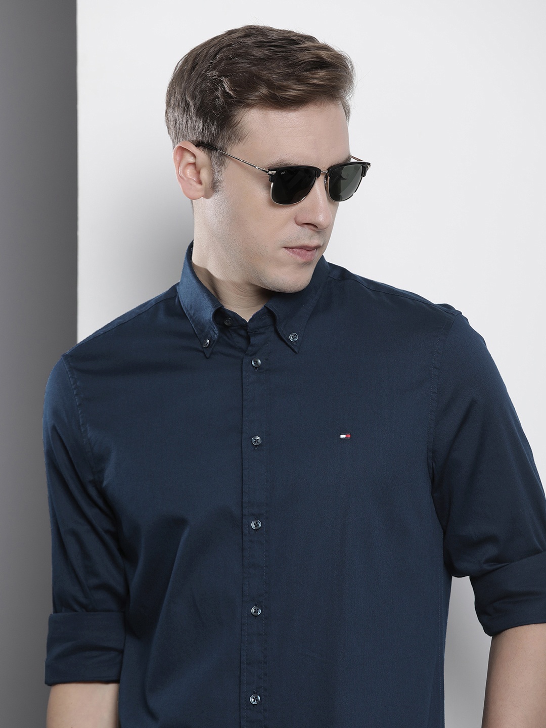 

Tommy Hilfiger Pure Cotton Button-Down Collar Slim Fit Casual Shirt, Navy blue