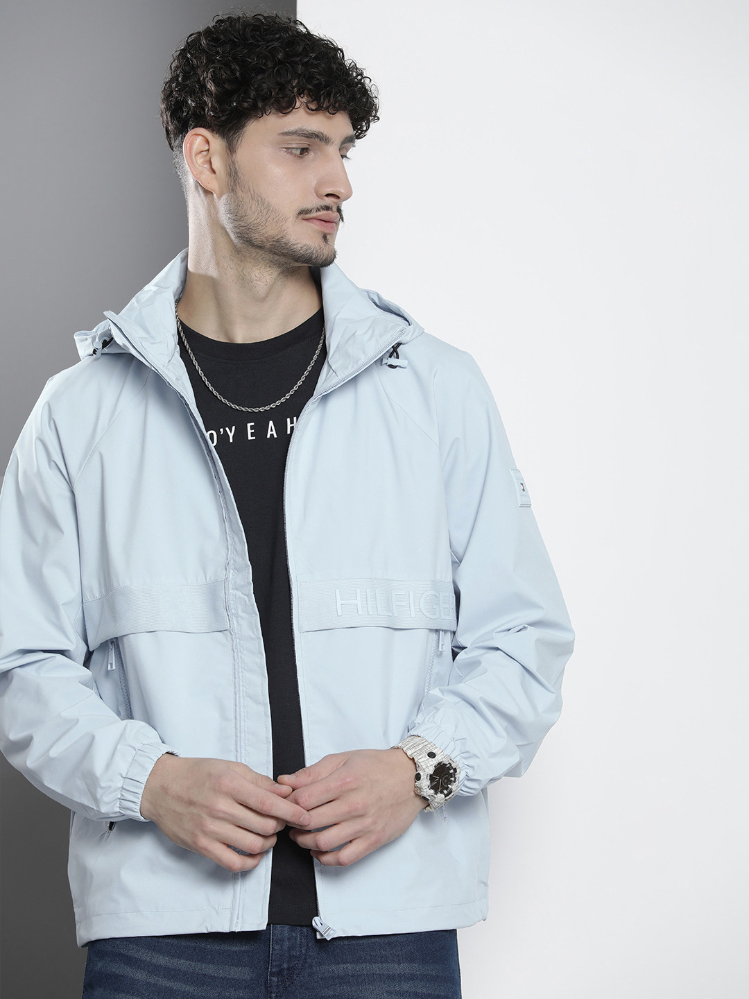 

Tommy Hilfiger Light Weight Tailored Jacket Comes With Detachable Hood, Blue