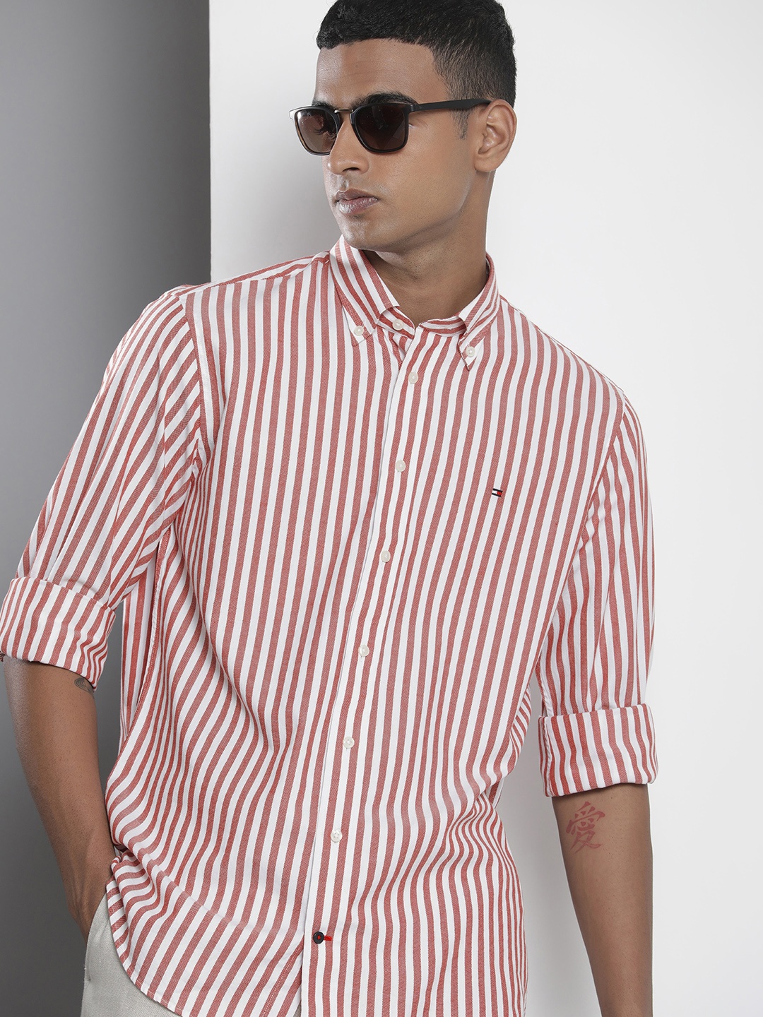 

Tommy Hilfiger Pure Cotton Striped Casual Shirt, Red