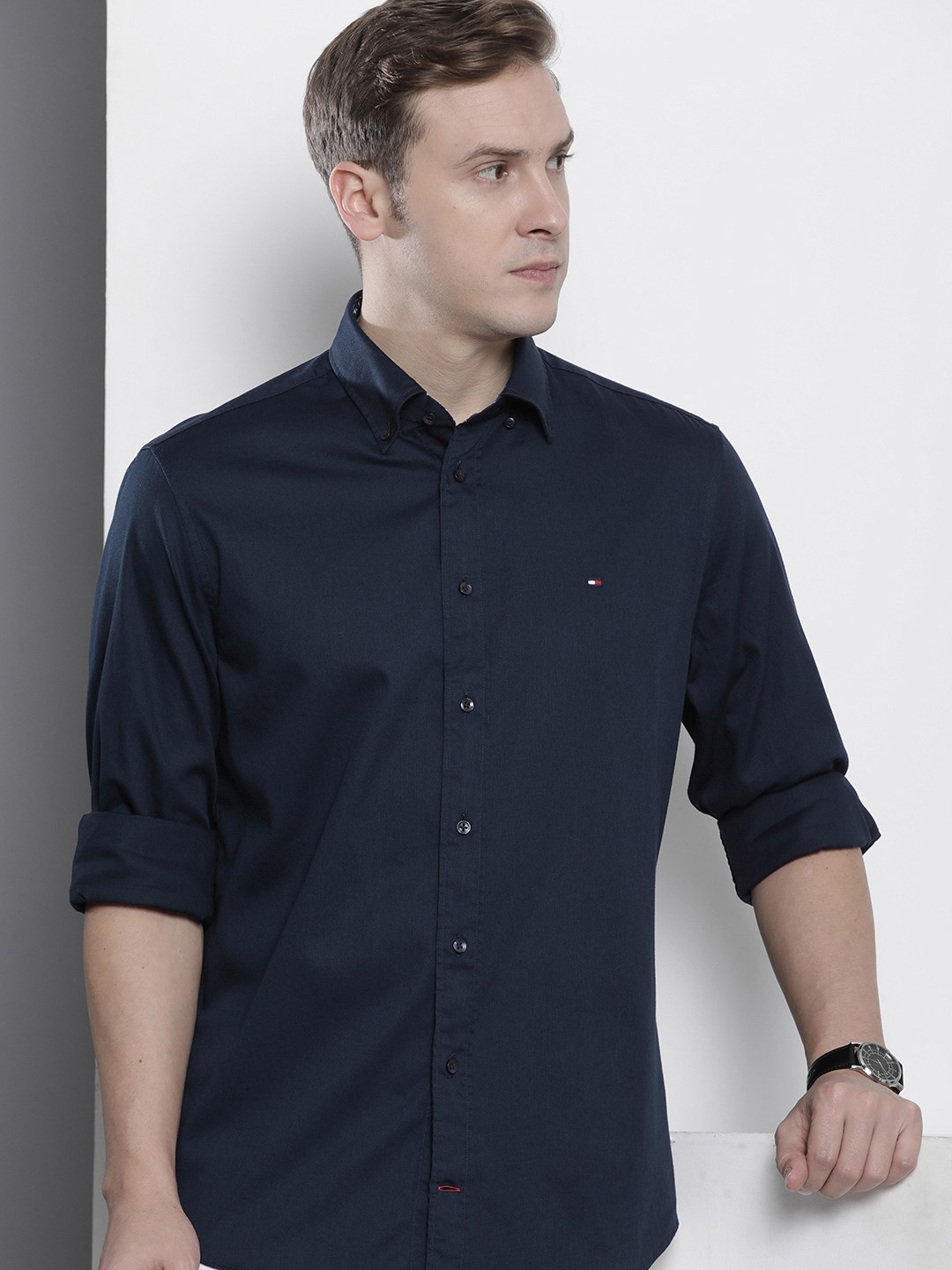 

Tommy Hilfiger Pure Cotton Solid Button-Down Collar Regular Fit Casual Shirt, Navy blue
