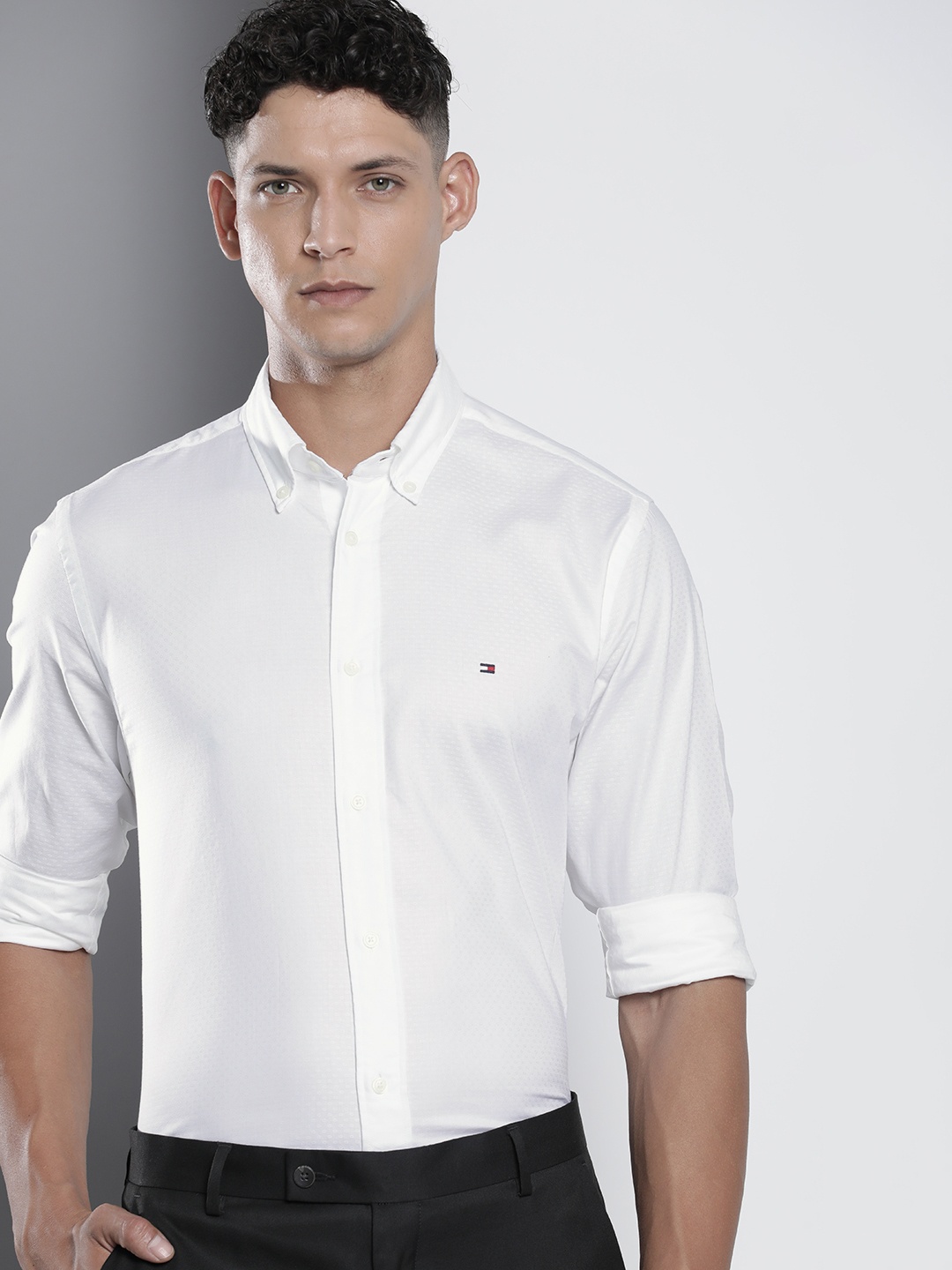 

Tommy Hilfiger Pure Cotton Button-Down Collar Full Sleeves Semiformal Shirt, White