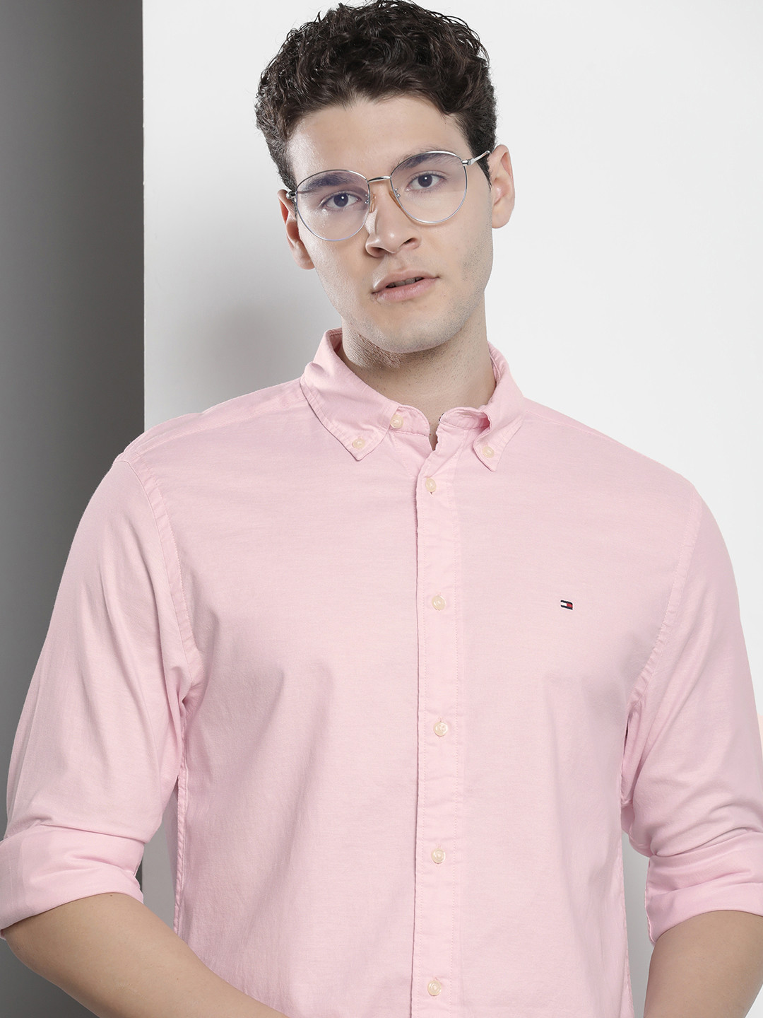 

Tommy Hilfiger Solid Button-Down Collar Casual Shirt, Pink