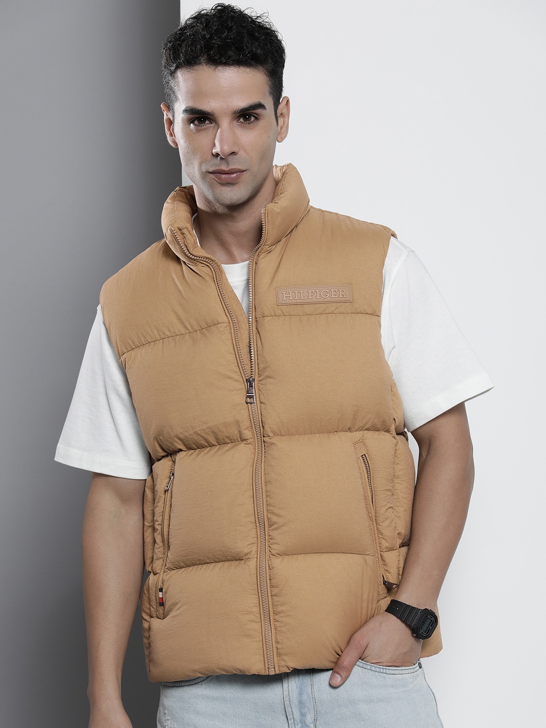 

Tommy Hilfiger Solid Sleeveless Puffer Jacket, Khaki