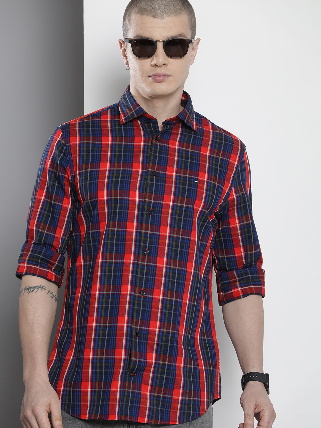 

Tommy Hilfiger Pure Cotton Checked Casual Shirt, Red