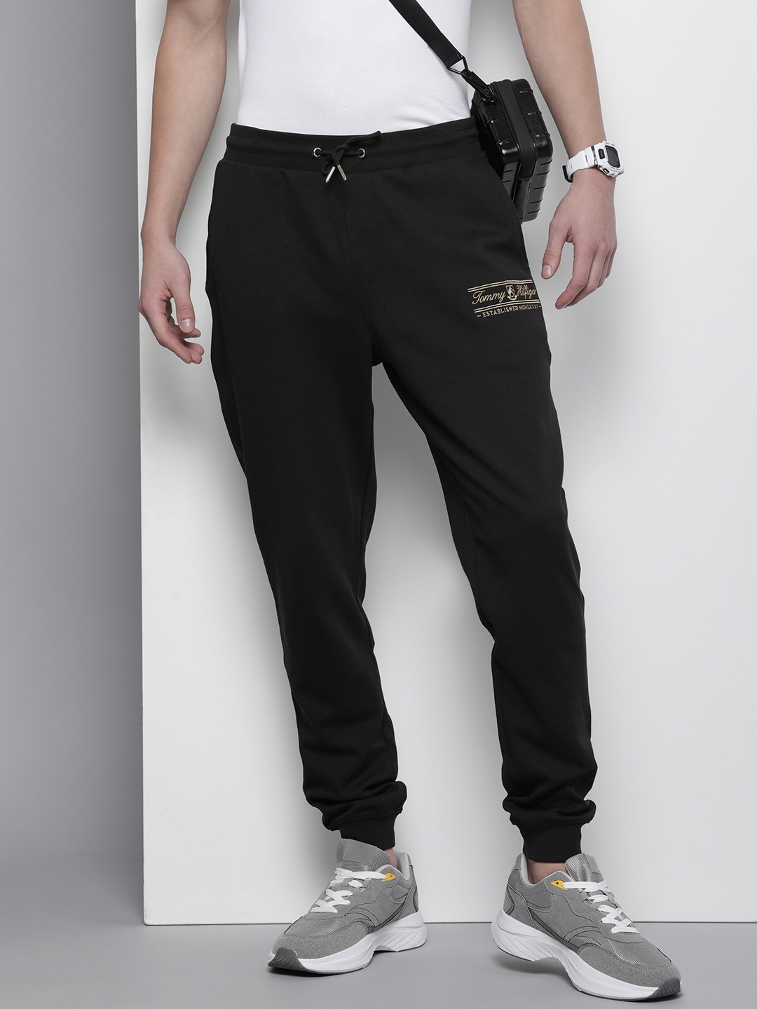 

Tommy Hilfiger Brand Logo Printed Regular Fit Joggers Track Pant, Black