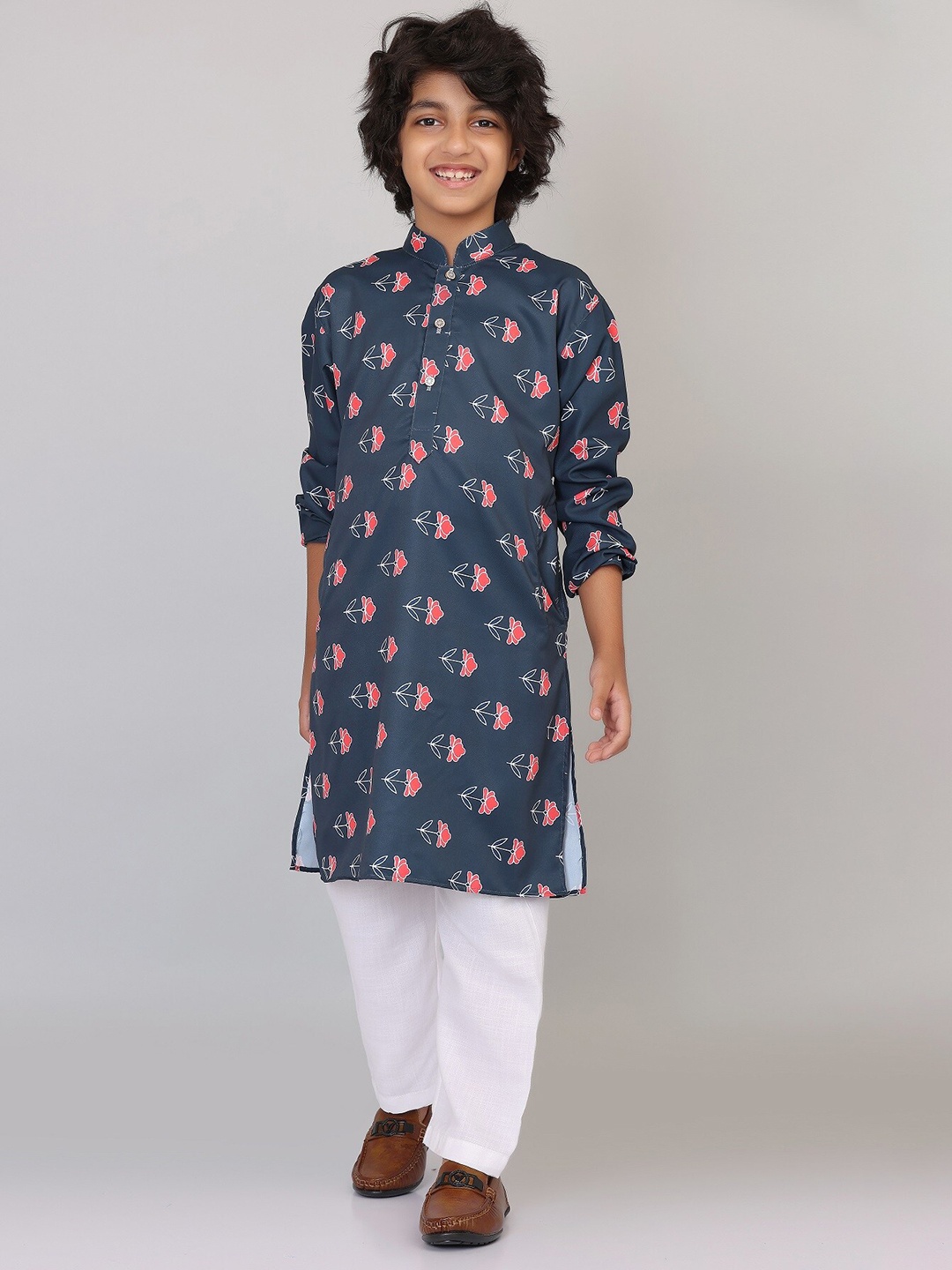 

SmartRAHO Boys Floral Printed Regular Kurta with Trousers, Grey melange