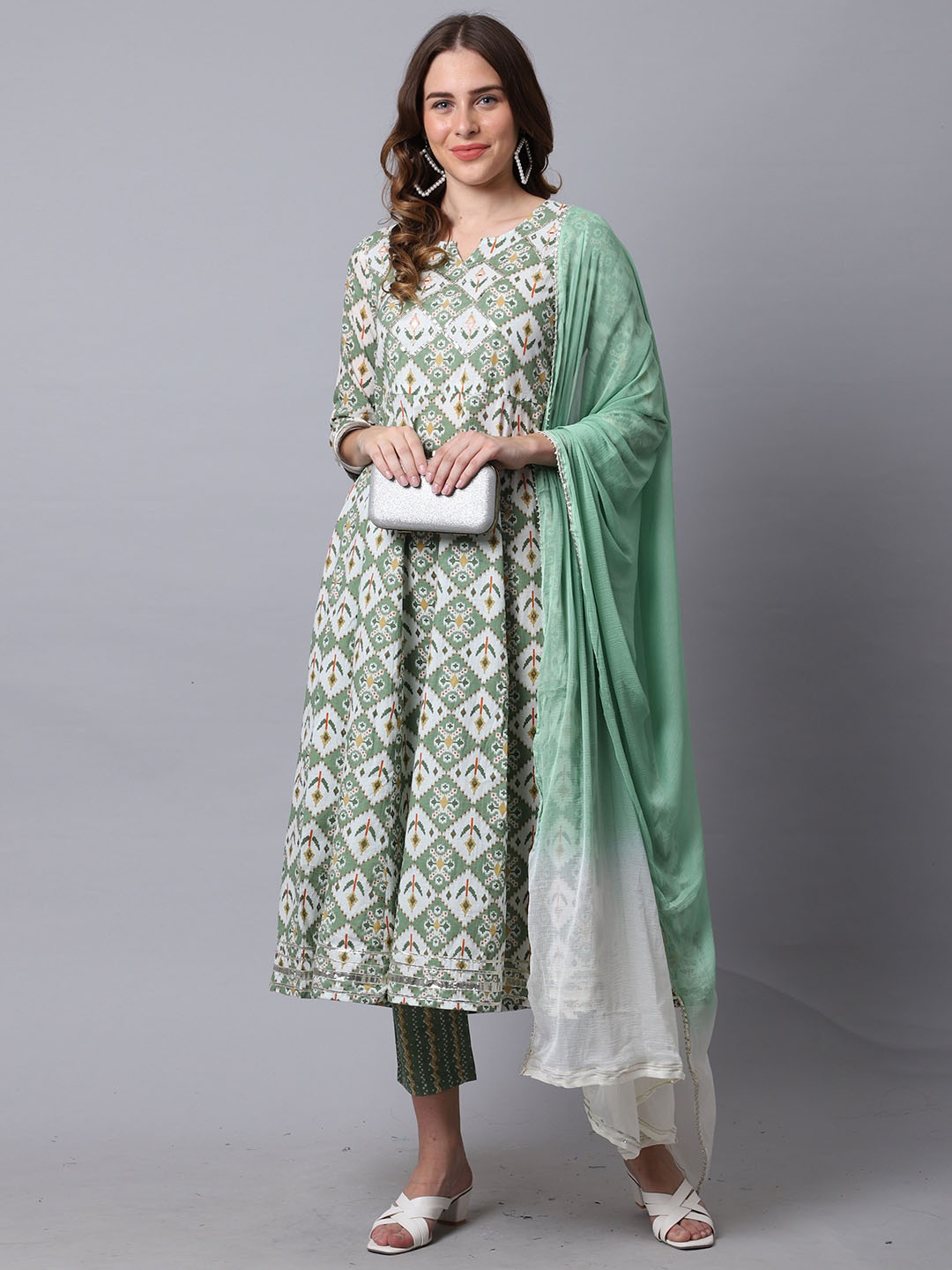 

Roly Poly Ethnic Motifs Printed Regular Pure Cotton Kurta with Trousers & Dupatta, Green