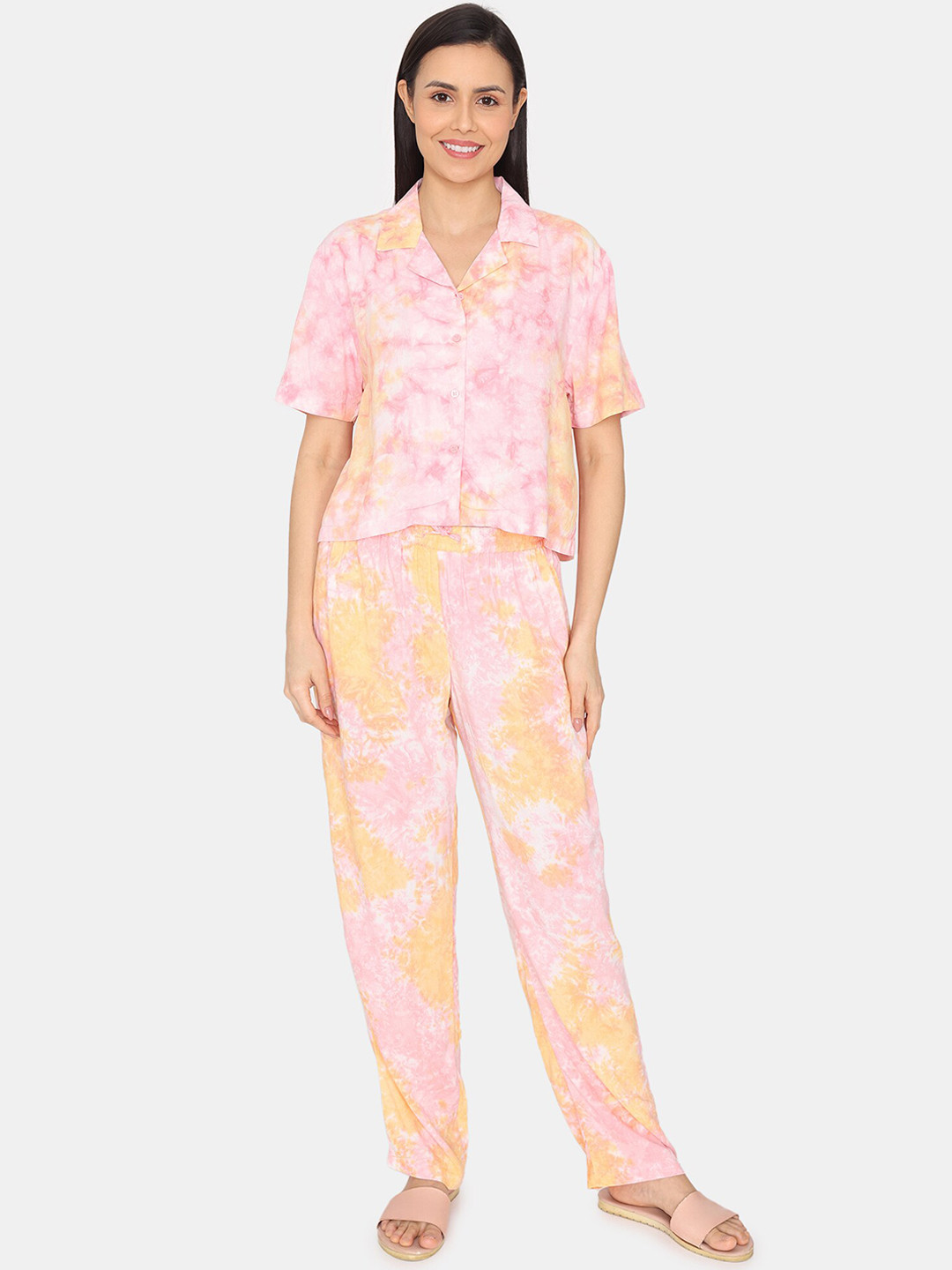 

Zivame Abstract Printed Night suit, Purple