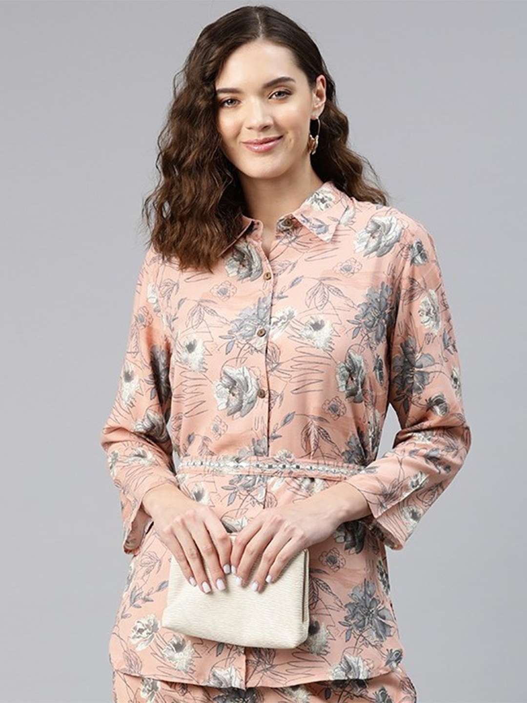 

Readiprint Women Printed Shirt with Palazzos & Belt, Peach