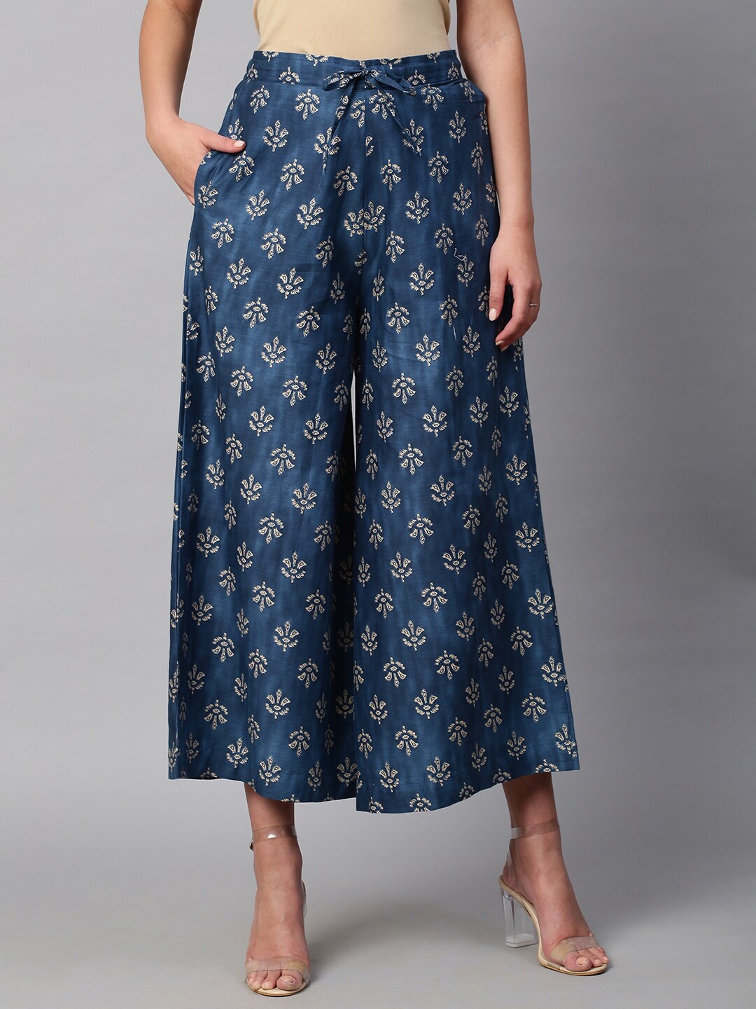 

RATAN Women Ethnic Motifs Printed Flared Cropped Palazzos, Navy blue