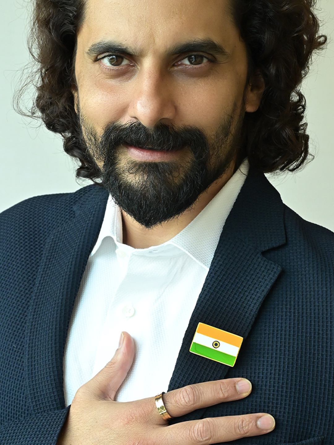 

PALMONAS 18 KT Gold-Plated Indian Flag Lapel Pin