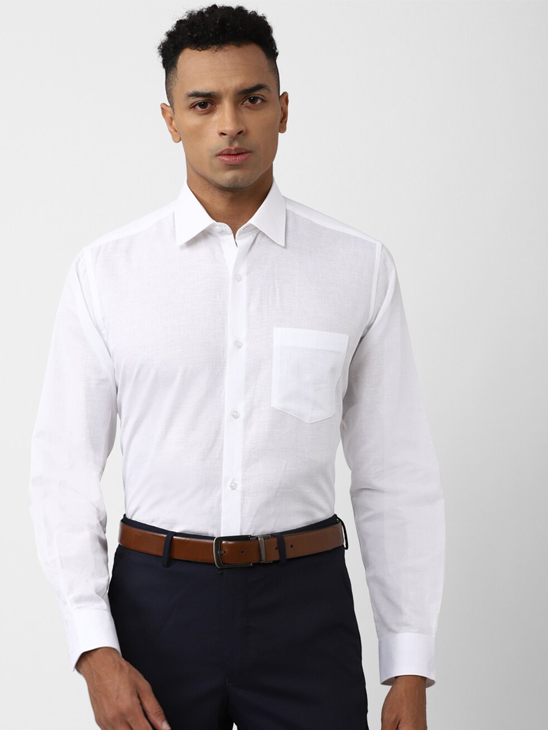 

Van Heusen Spread Collar Cotton Formal Shirt, White