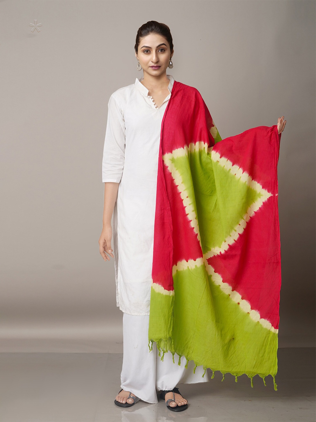 

Unnati Silks Printed Pure Cotton Shibori Dupatta, White