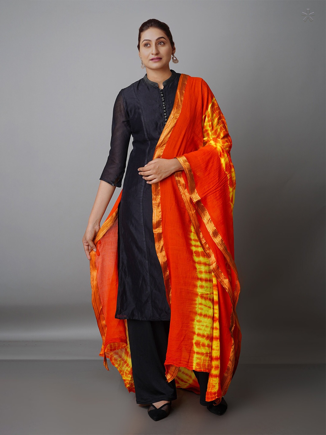 

Unnati Silks Tie- Dye Shibori Printed Pure Cotton Dupatta, Orange