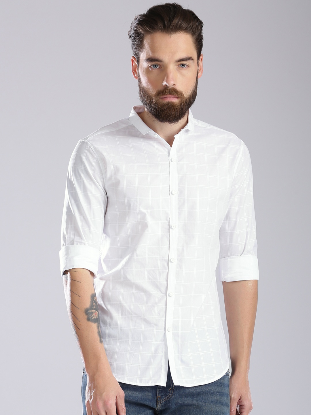 

Levis Men White Regular Fit Checked Casual Shirt