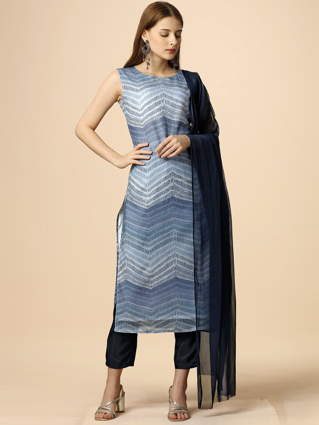 

heemara Geometric Printed Regular Kurta With Trousers & Dupatta, Navy blue