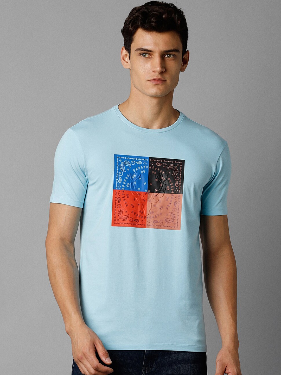 

Allen Solly Sport Ethnic Motifs Printed Slim Fit T-shirt, Blue