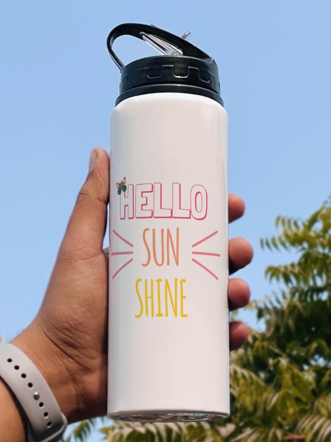 

Indigifts White & Red Hello Sunshine Printed Aluminium Sipper Water Bottle 750 ml