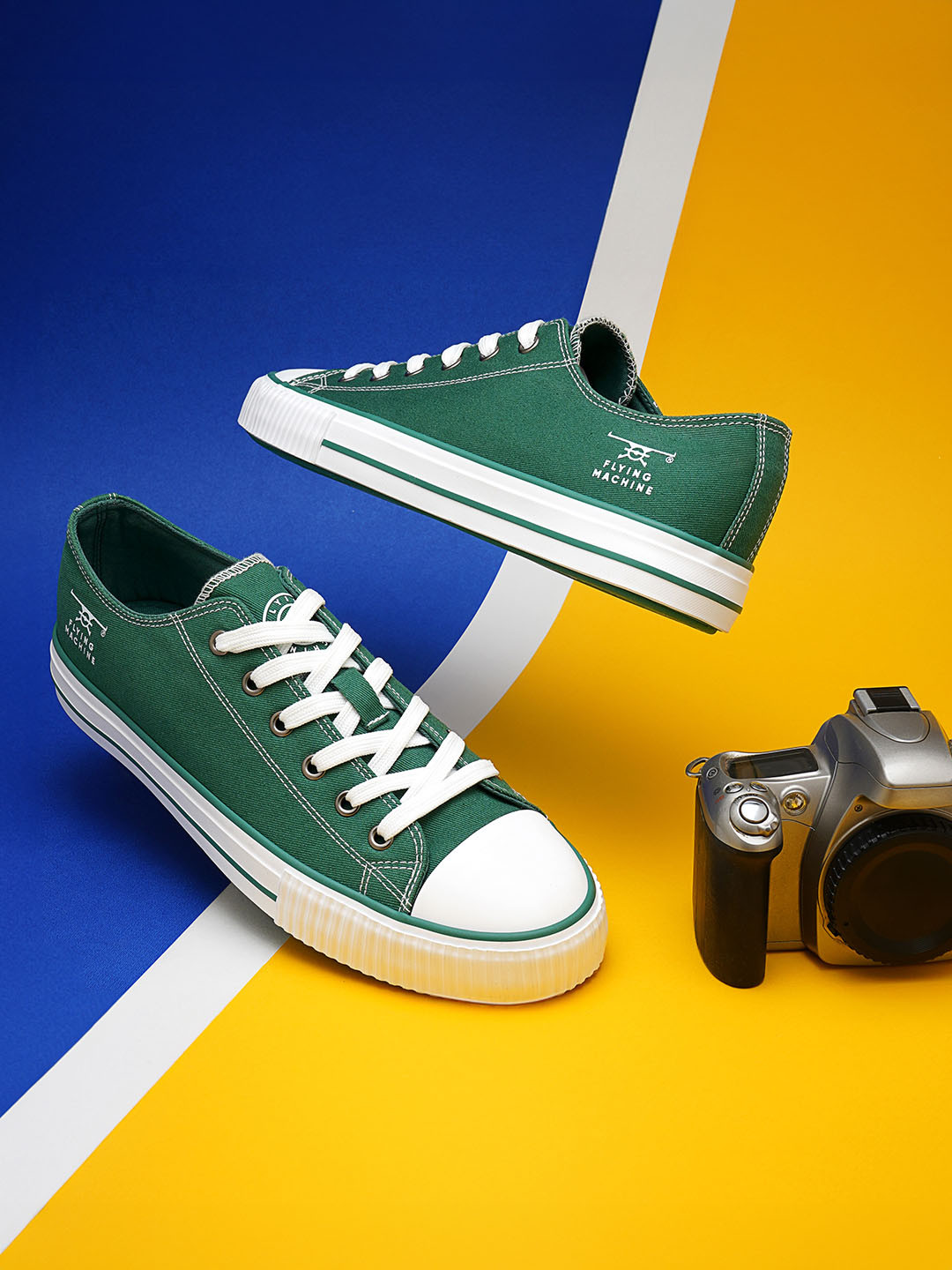 

Flying Machine Men Comfort Insole Sneakers, Green