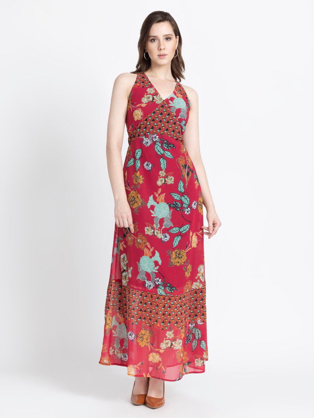 

SHAYE Graphic Printed V-Neck Sleeveless Maxi Dress, Red