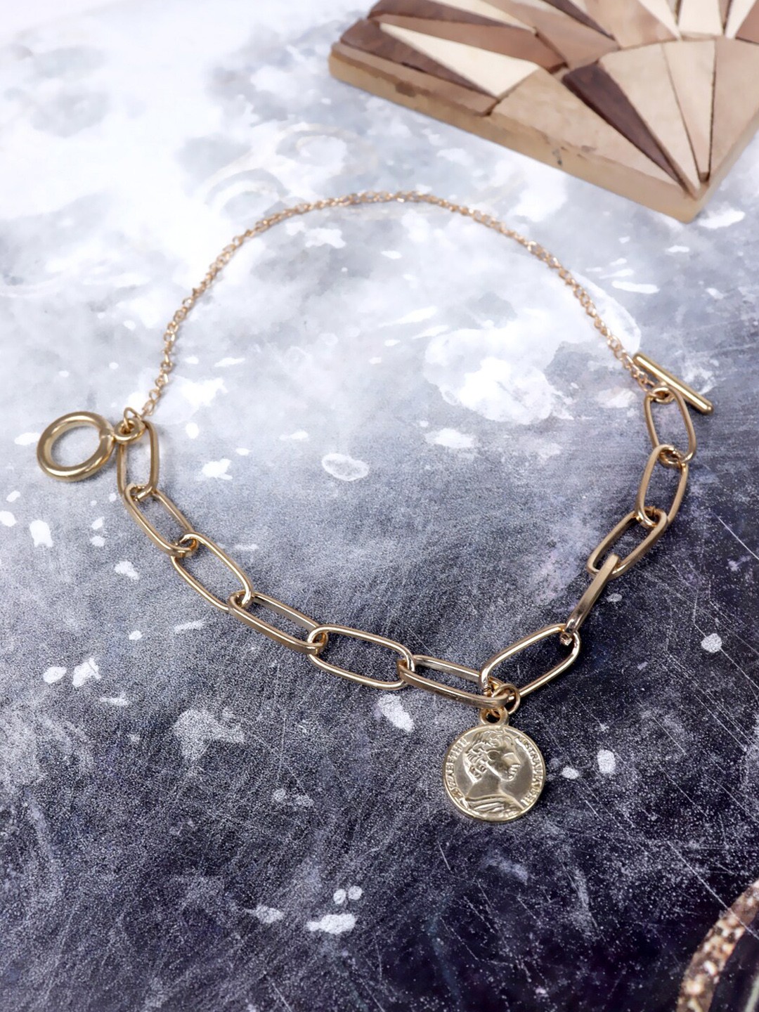 

Krelin Gold-Plated Statement Link Chain