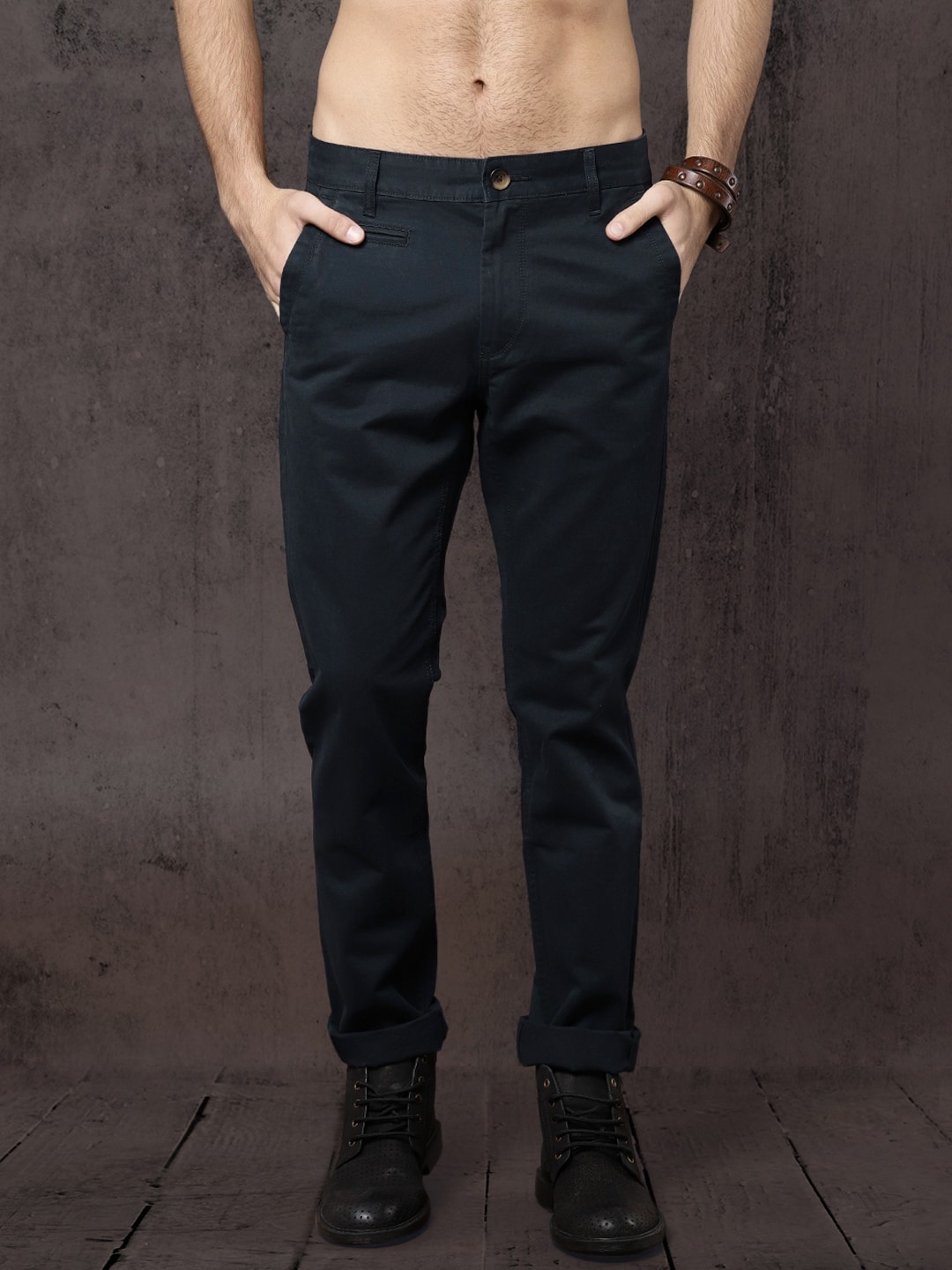 

Roadster Time Travlr Men Navy Blue RegularChinos