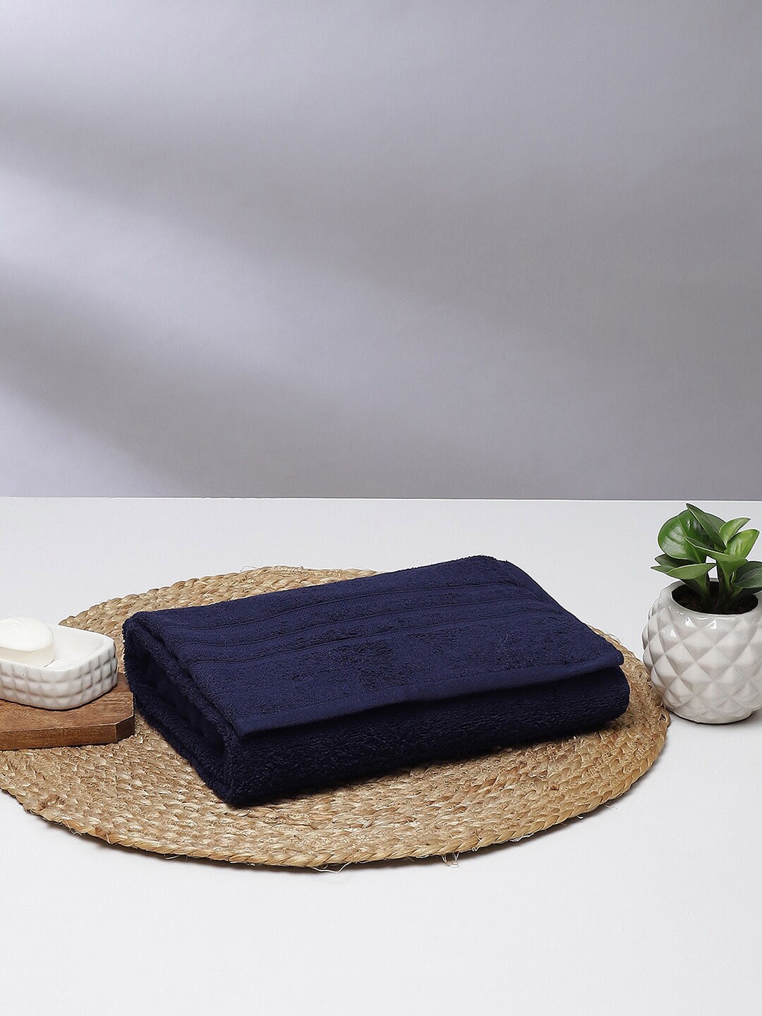 

Monte Carlo Navy Blue Self-Design 525 GSM Cotton Bath Towel