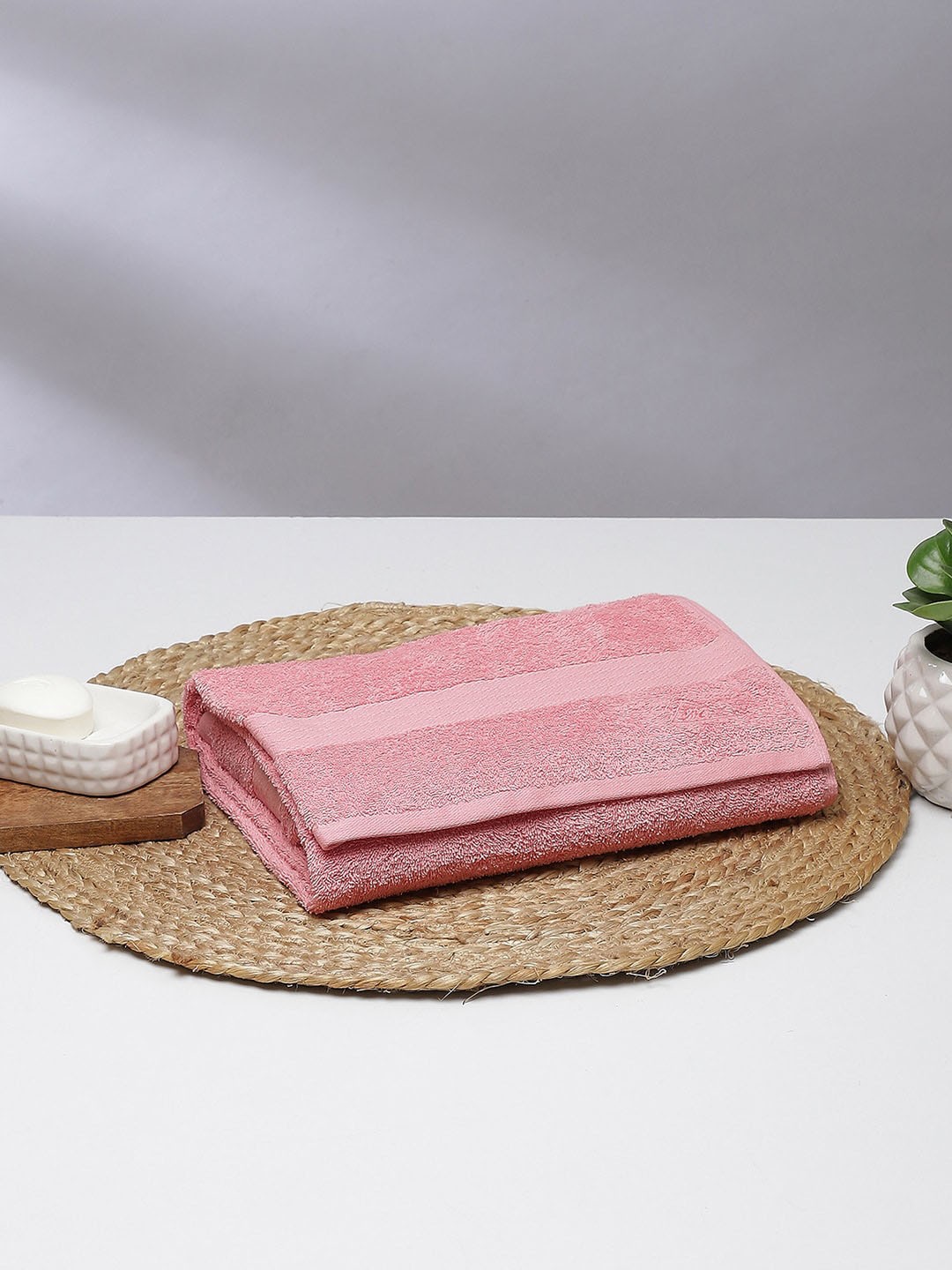 

Monte Carlo Marina Pink Cotton 400 GSM Bath Towel