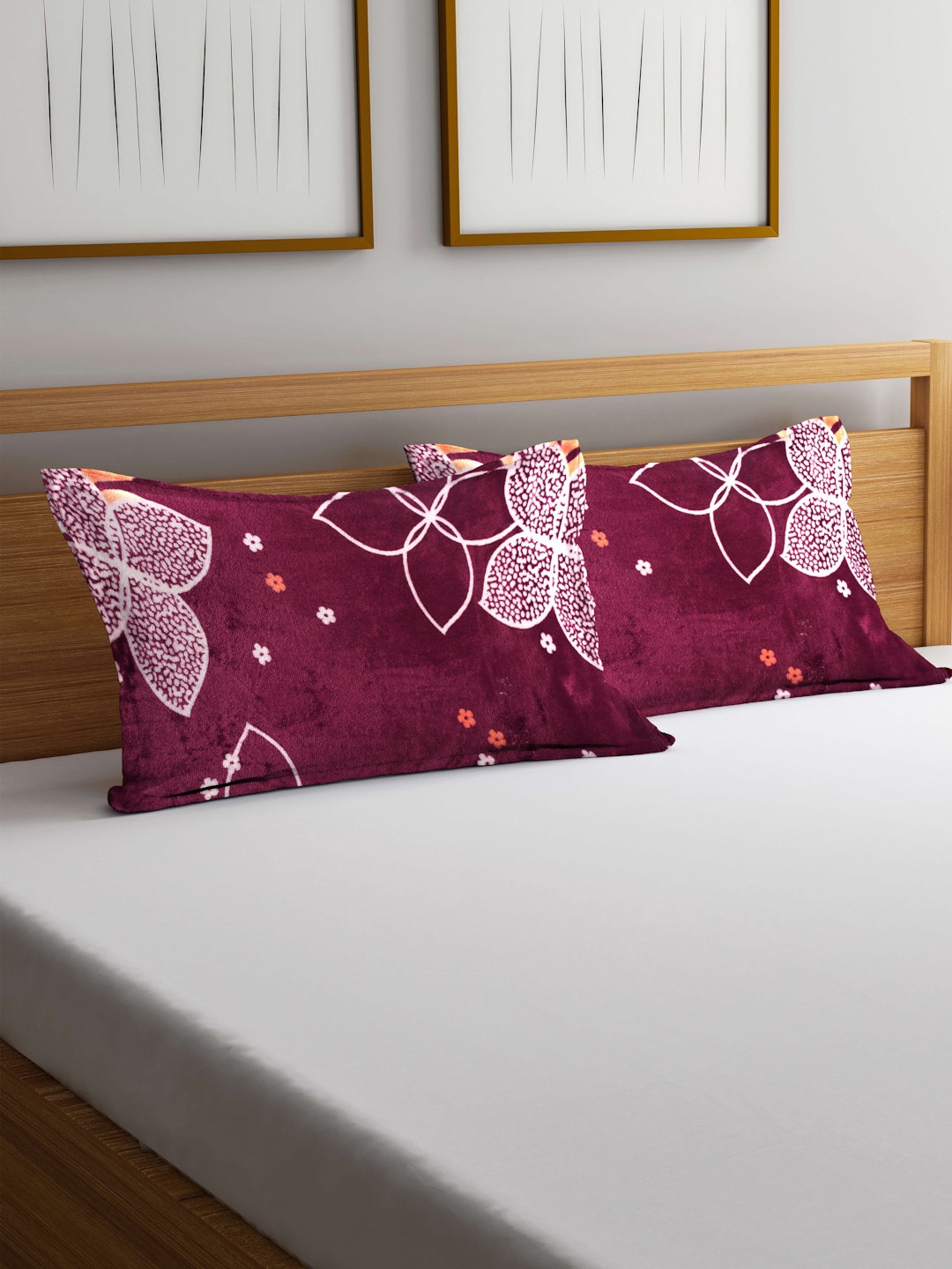 

KLOTTHE Maroon 2 Pieces Embellished Woollen Pillow Covers
