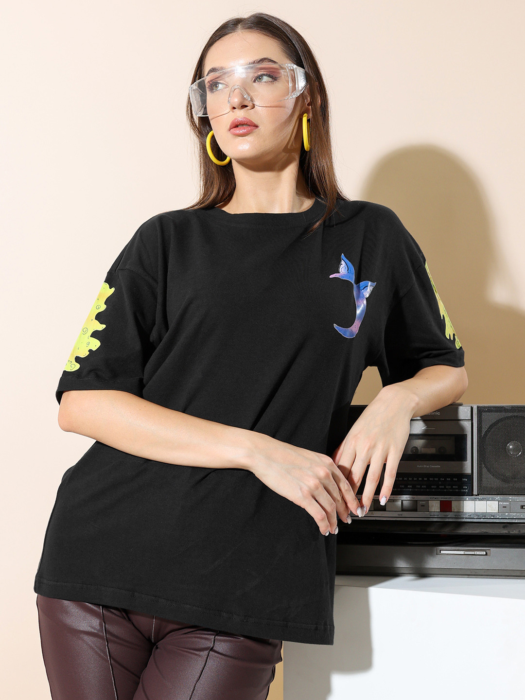 

Stylecast X Hersheinbox Printed Pure Cotton Oversized T-shirt, Black
