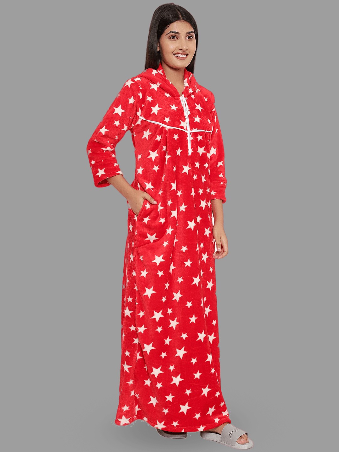 

PALIVAL Stars Printed Hooded Maxi Sweat Nightdress, Red