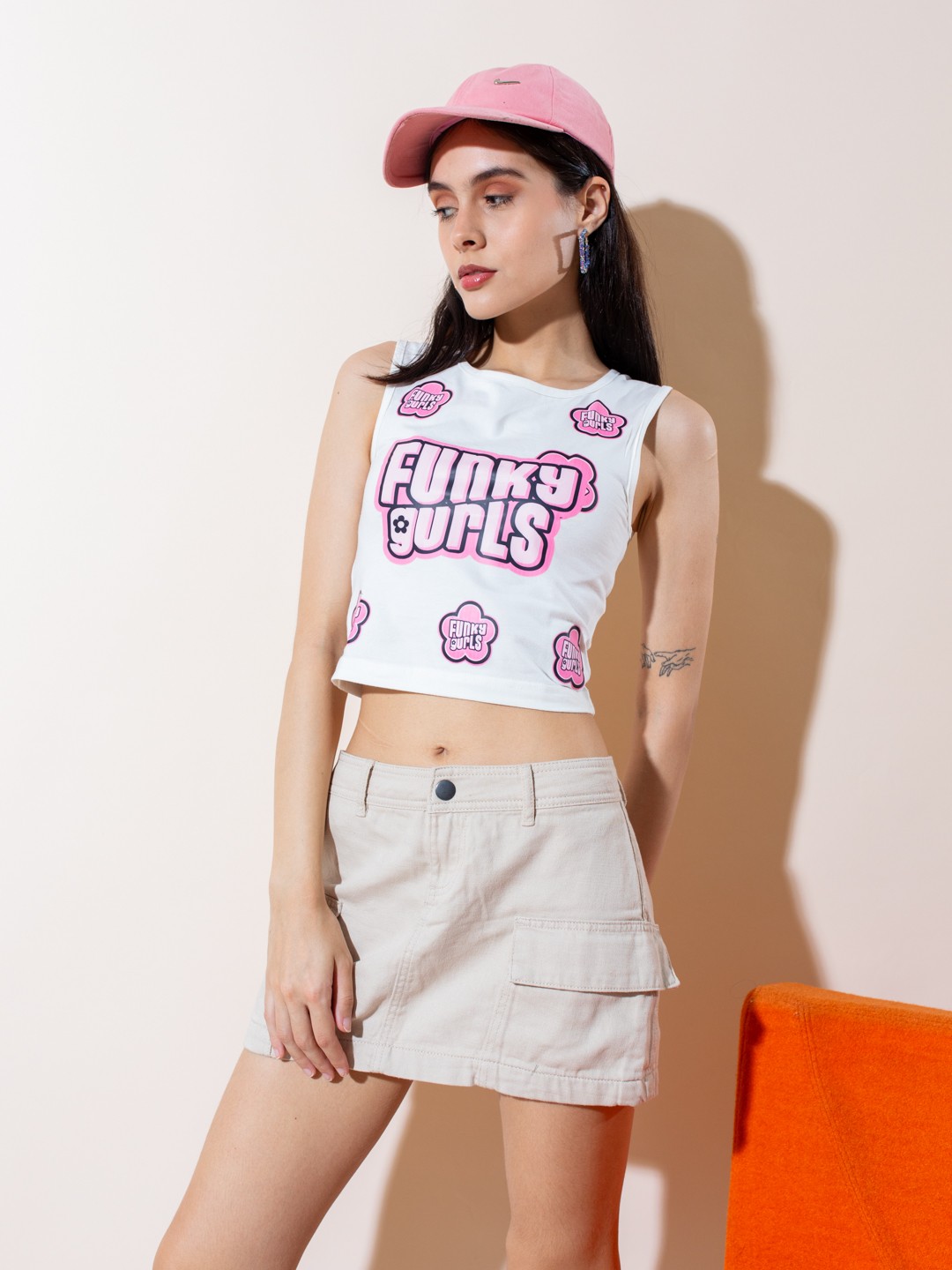 

Stylecast X Hersheinbox Women Printed Pure Cotton Crop T-shirt, White