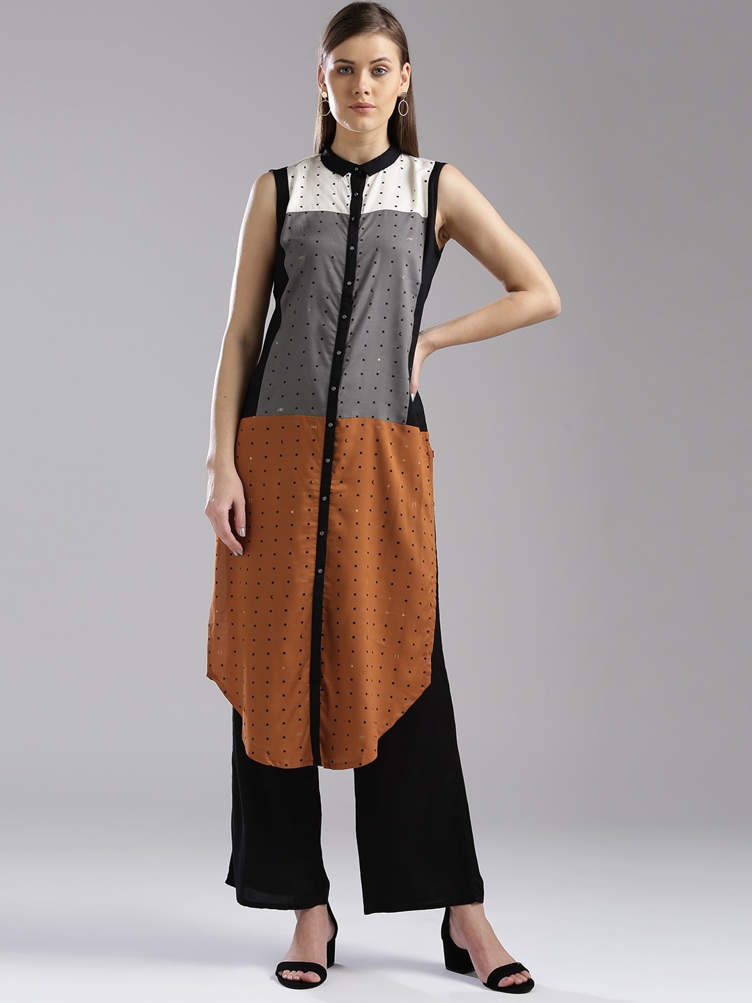 

W Women Brown & Grey Colourblocked Straight Sustainable Kurta