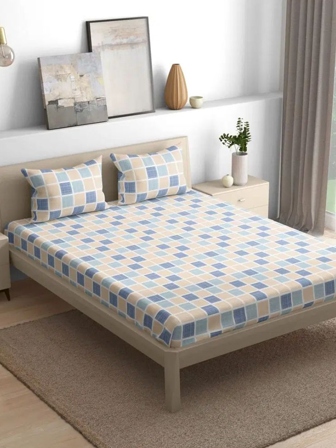 

wakefit Peach-Coloured & Blue Geometric Cotton 144 TC Queen Bedsheet With 2 Pillow Covers