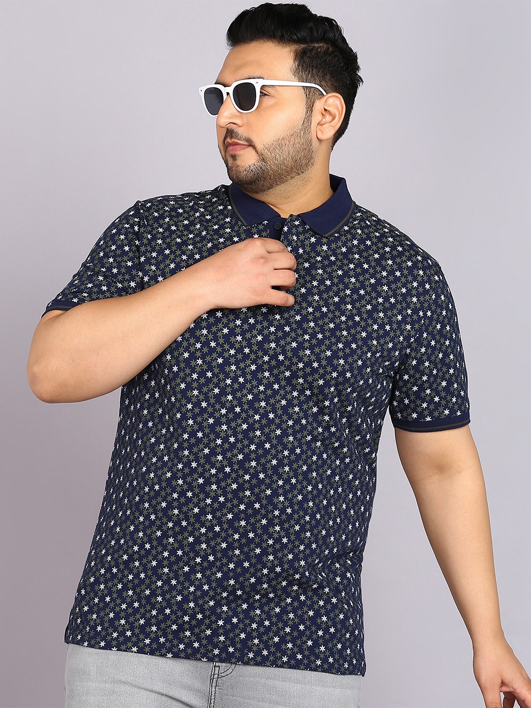 

Alan Jones Plus Size Floral Printed Polo Collar T-shirt, Navy blue