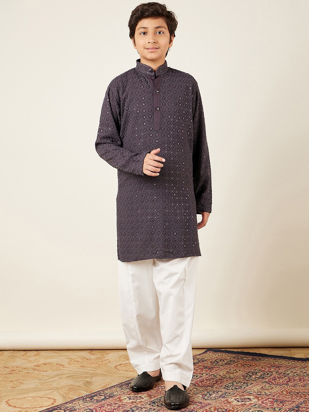 

Aj DEZInES Boys Sequined Embroidered Regular Pure Cotton Kurta with Salwar, Grey