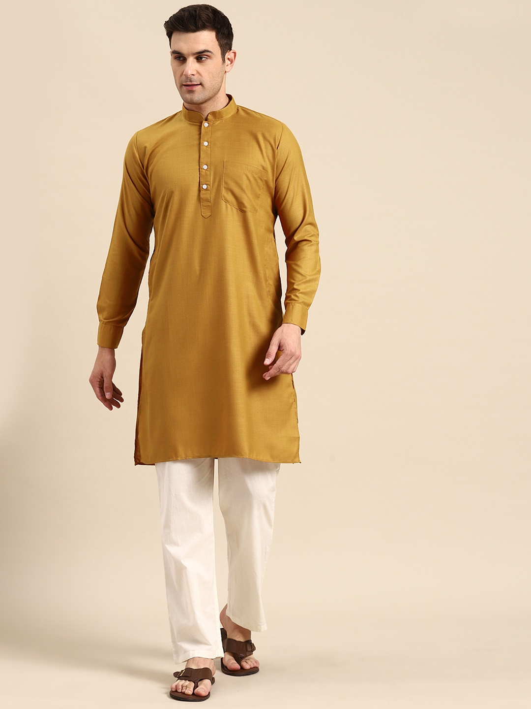

RAJUBHAI HARGOVINDAS Men Mandarin Collar Kurta, Mustard