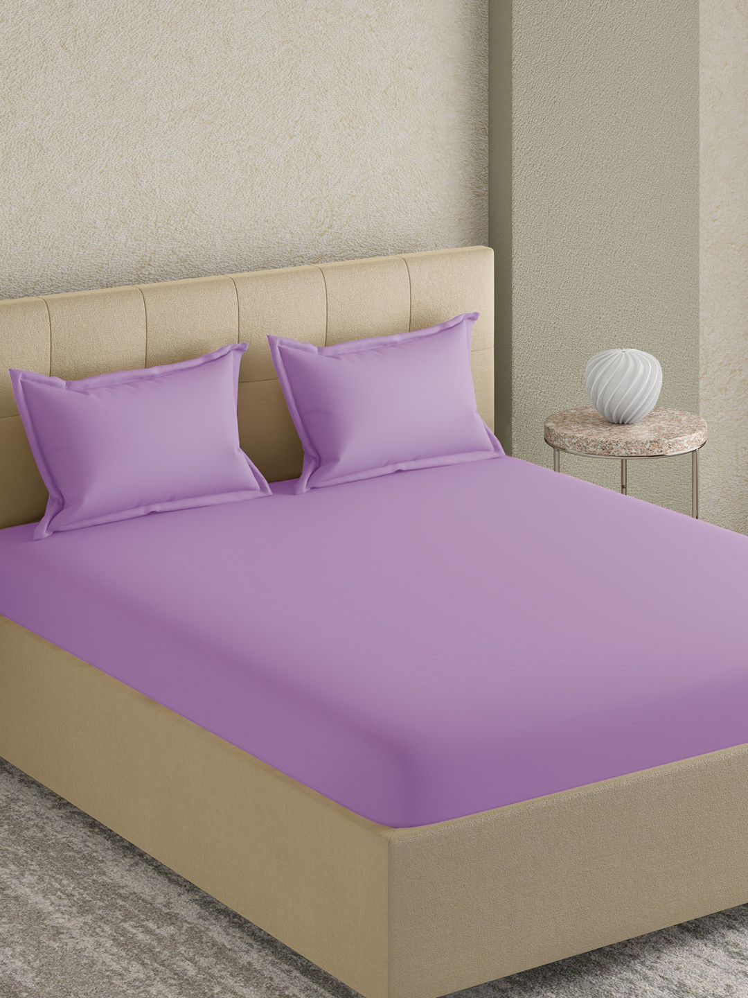 

GM Lavender Solid 300 TC Cotton King Bedsheet with 2 Pillow Covers
