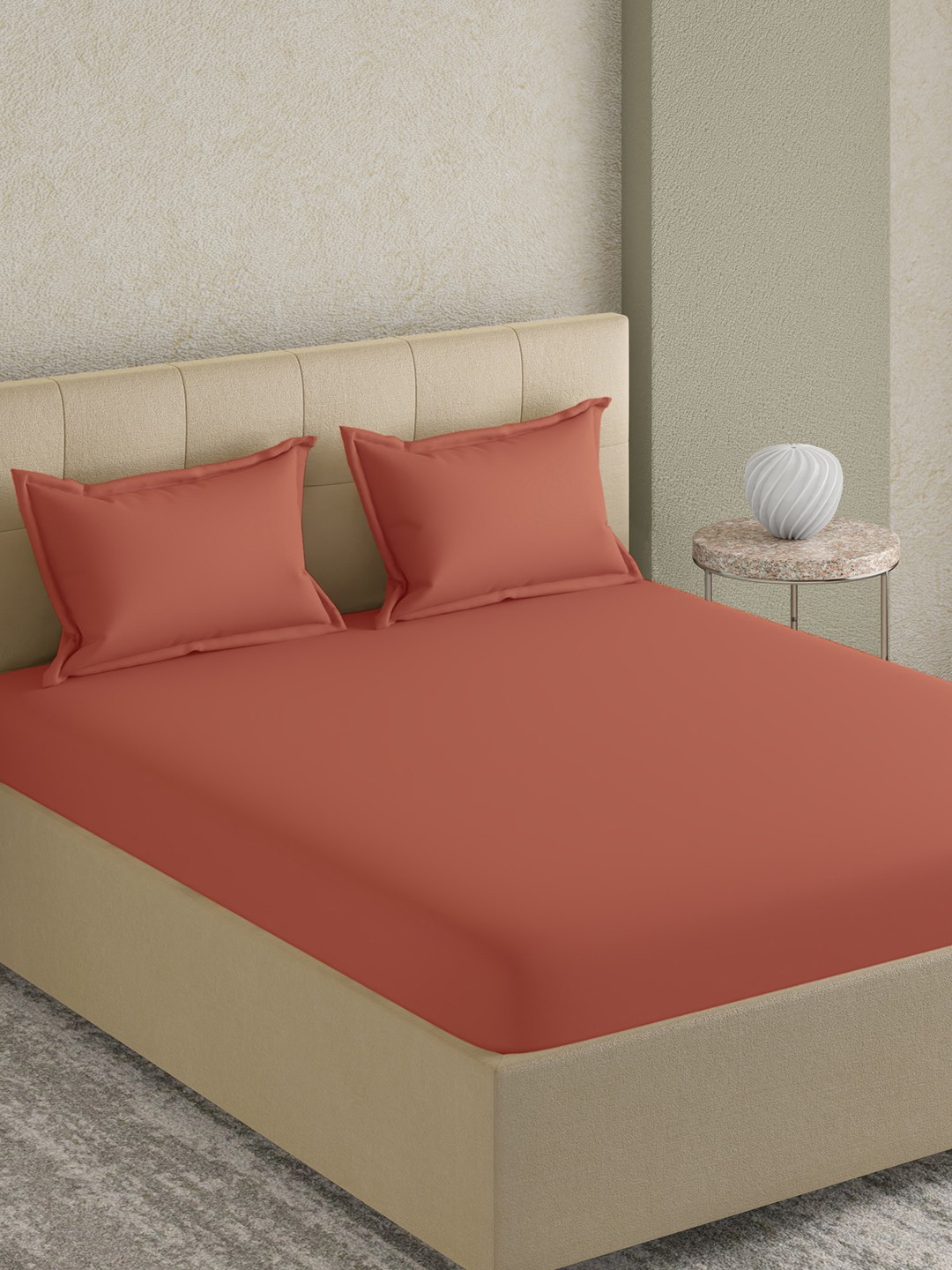 

GM Rust Solid 300 TC Cotton King Bedsheet with 2 Pillow Covers