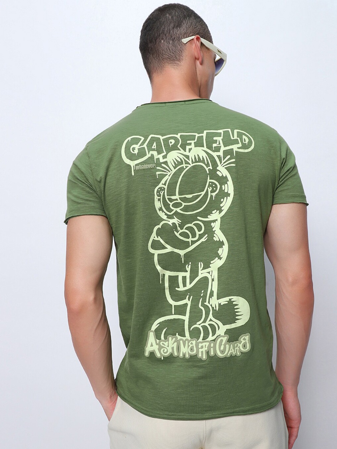 

Bewakoof AIR Whatever Garfield Graphic Printed Pure Cotton T-shirt, Green