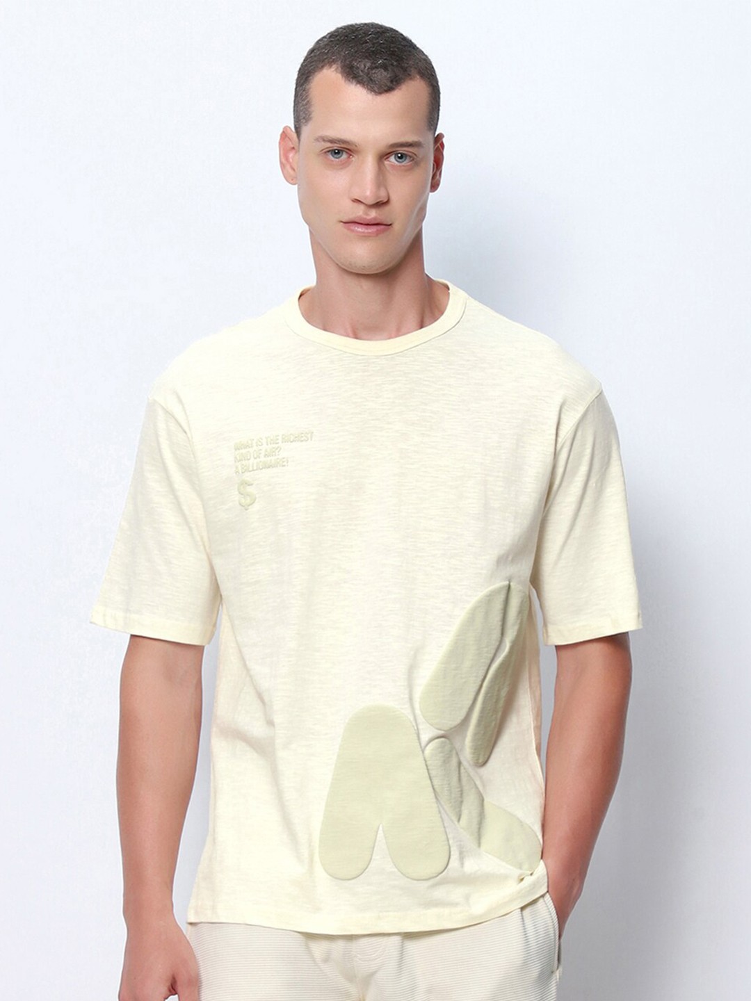 

Bewakoof Air 1.0 Billionaire Graphic Printed Oversized T-shirt, Pink