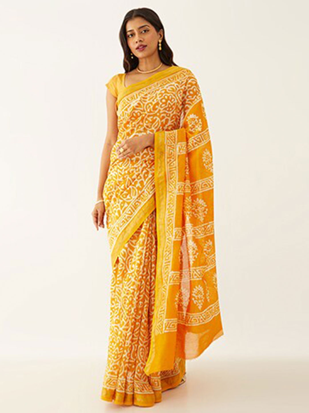 

Taneira Ethnic Motifs Printed Zari Silk Cotton Block Print Saree, Yellow