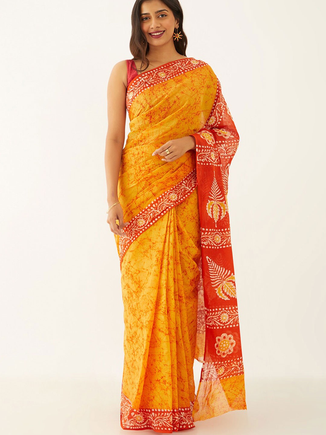

Taneira Abstract Block Printed Pure Cotton Saree, Yellow