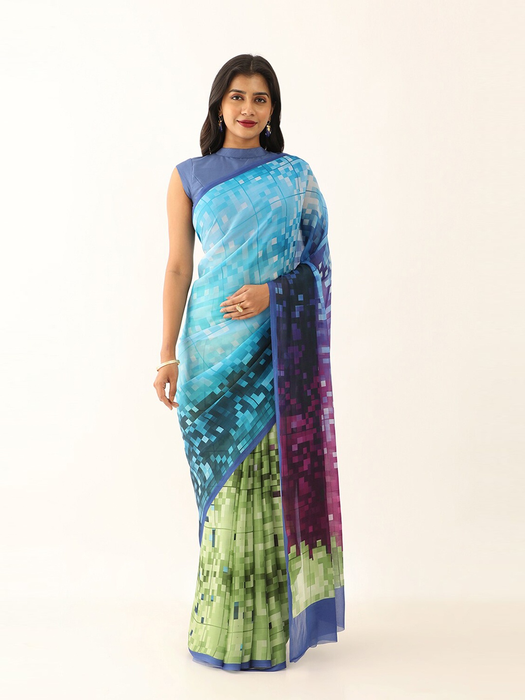 

Taneira Geometric Printed Saree, Blue