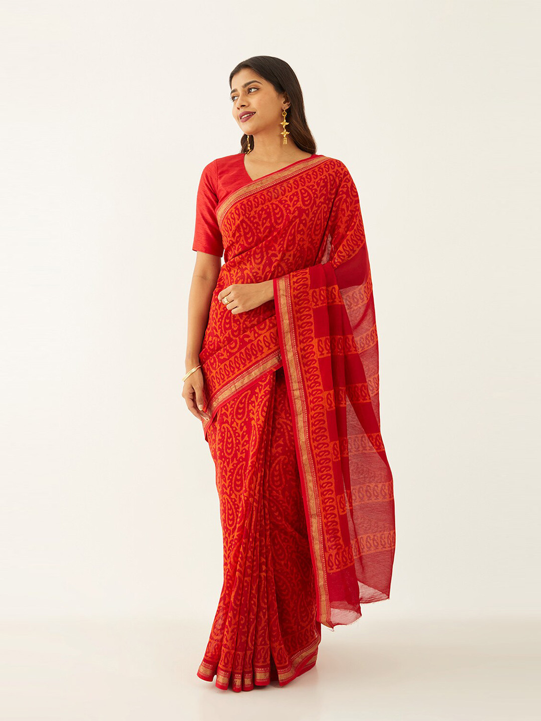 

Taneira Ethnic Motifs Block Printed Zari Silk Cotton Saree, Red
